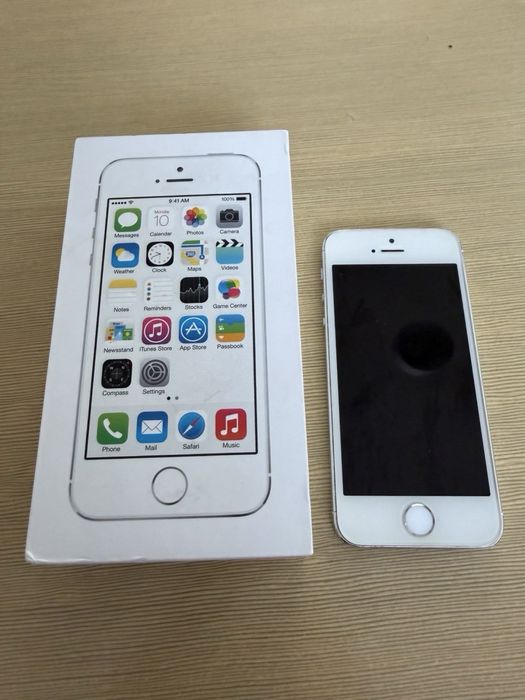 айфон 5s.  64 гб