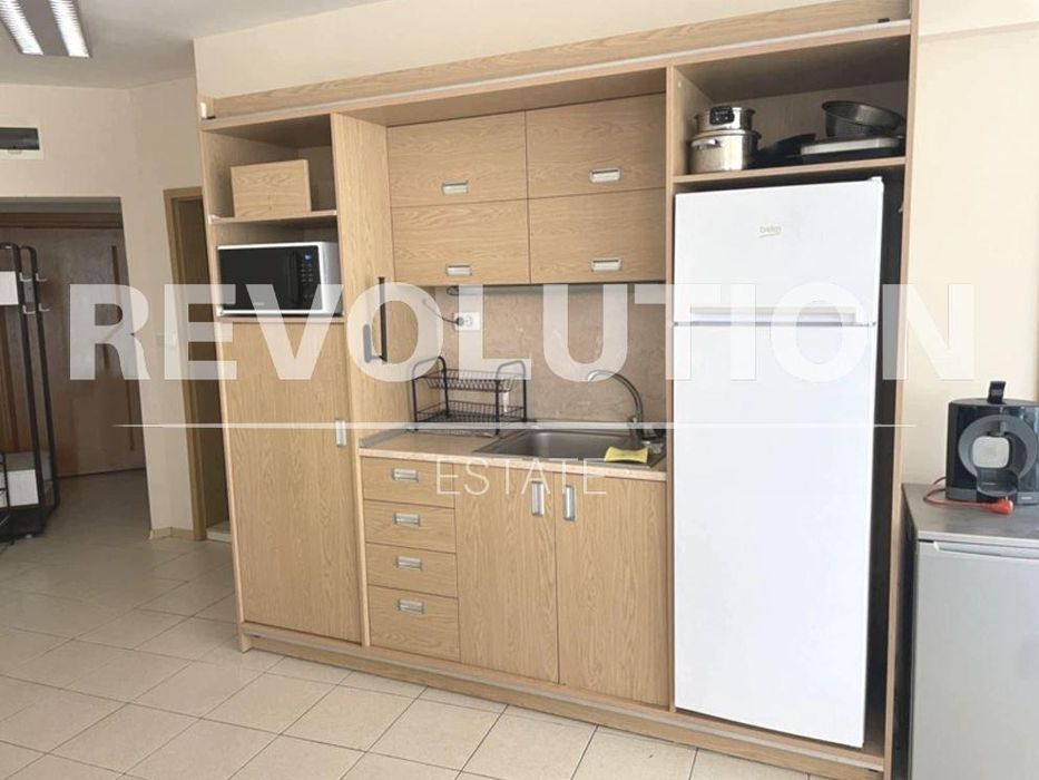 Дава се под наем Двустаен апартамент в Варна, Център - 70 кв.м за 600 € - Снимка #1