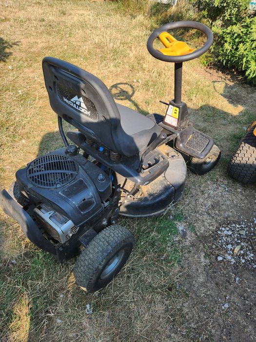 Градинско тракторче -косачка