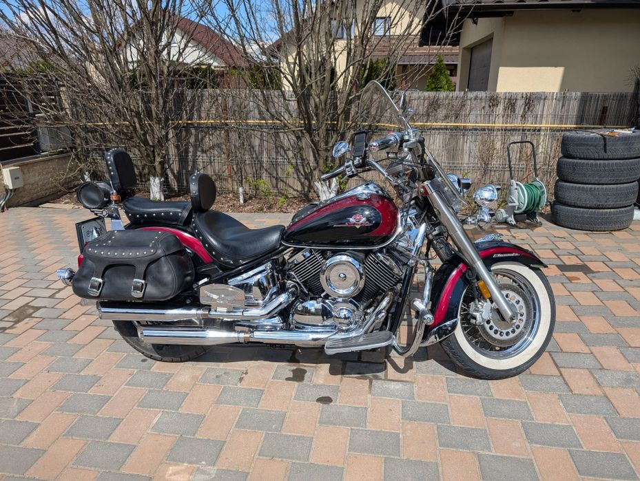 Yamaha V star 1100 Classic