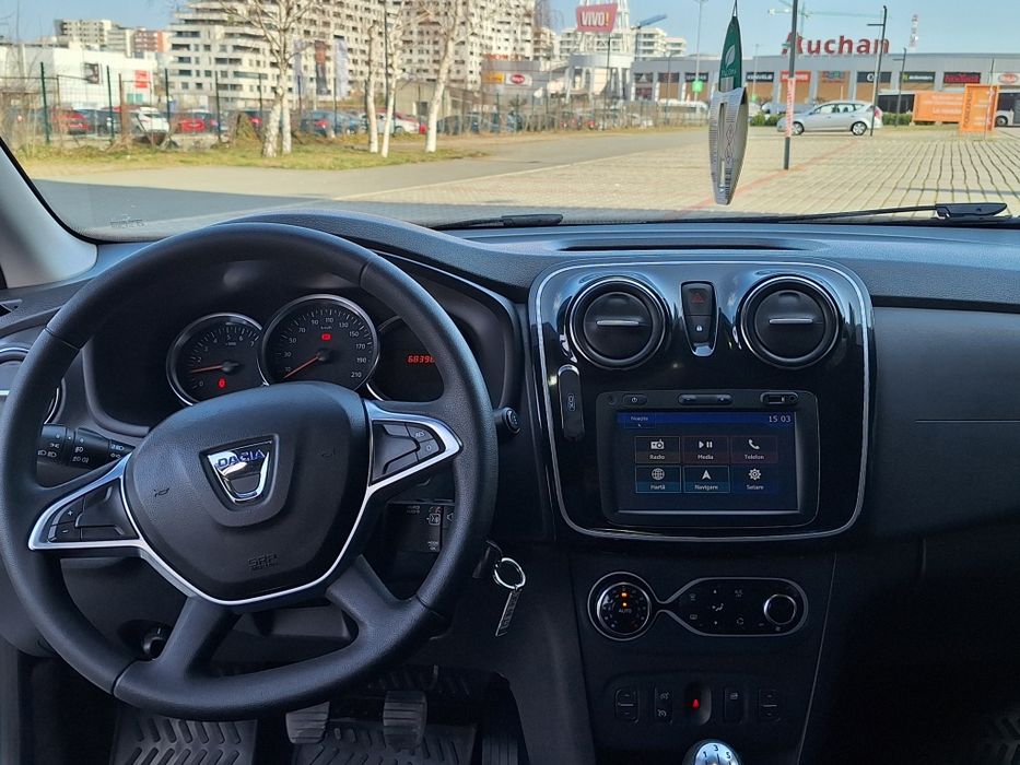 Dacia Logan  Full Option Luna 11.2018 1.0 GPL  68396 KM