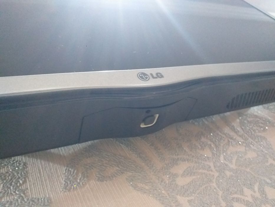 Продаётся телевизор