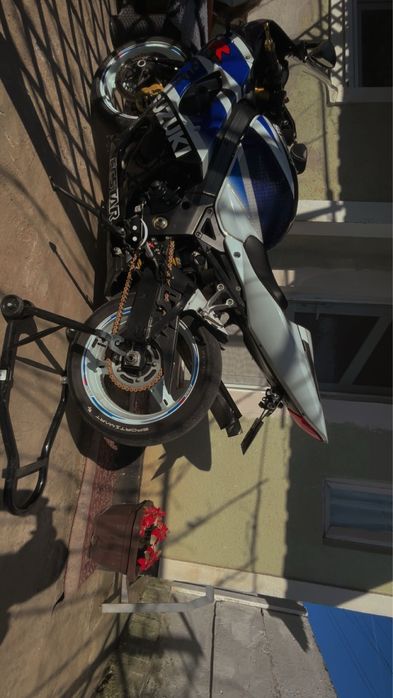 Suzuki gsxR 1000 sau schimb cu 4x4 cu sau fara acte