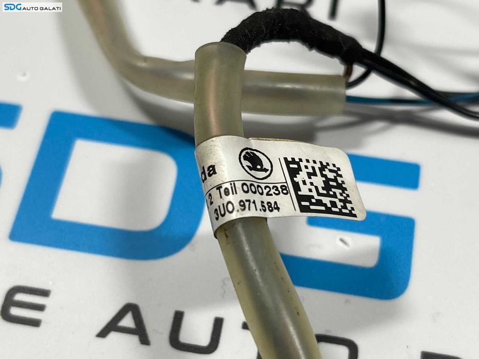 Cablaj Mufa Mufe Instalatie Electrica de la Buton Butoane Comenzi de pe Volan Skoda Superb 1 2002 - 2008 Cod 3U0971584 [B4062]