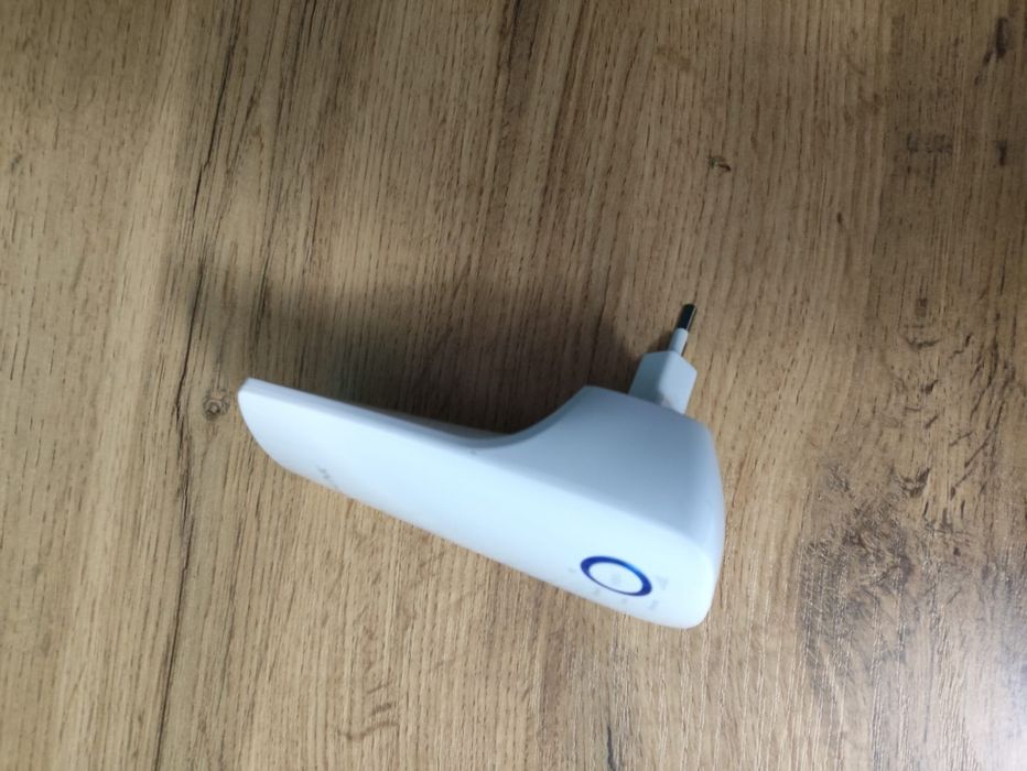 Усилитель WiFi сигнала Tp-link репитер..