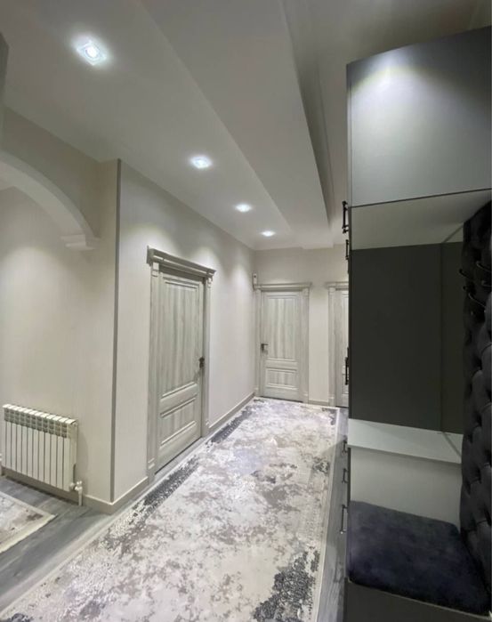 Срочно срочно прадаётся квартира 10-квартил чилонзор