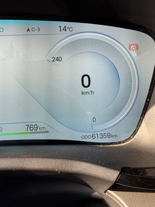 BYD Song Plus ( 1 позиция )  gibrid 2023 года идеальная машина