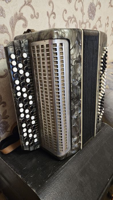 Баян, Вологодская фабрика