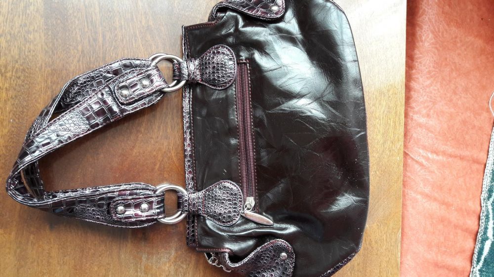 Комплект обувки и чанта