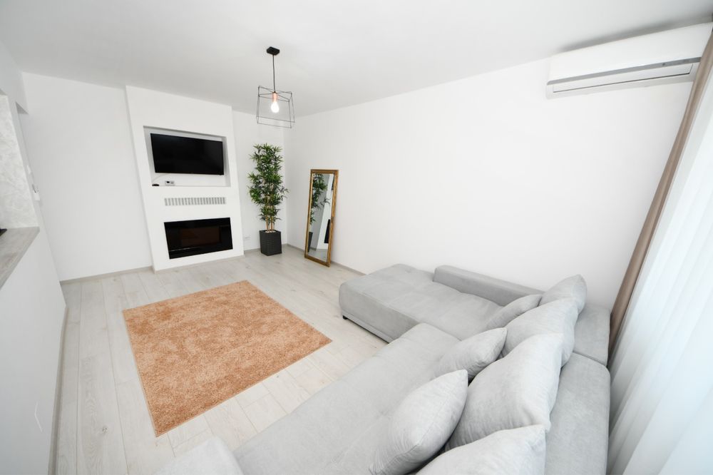 Închiriez/Cazare-Regim Hotelier-Apartament cu 2 camere