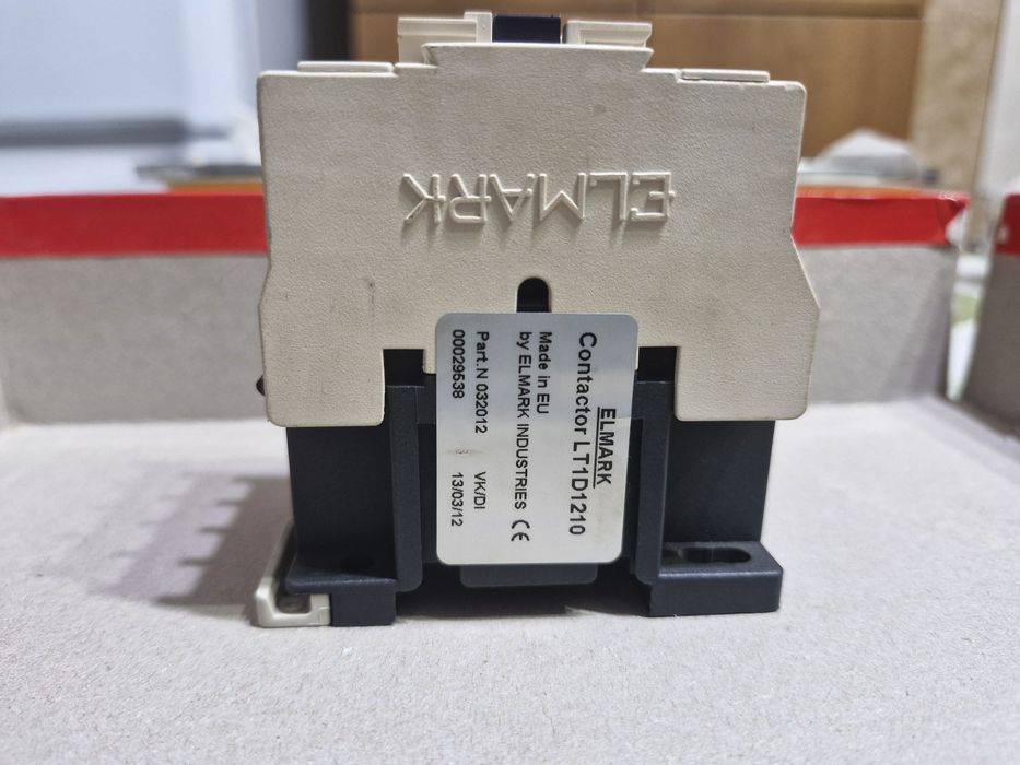 Contactor trifazat 12 A