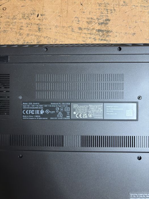 Laptop Asus ROG Zephirus G14