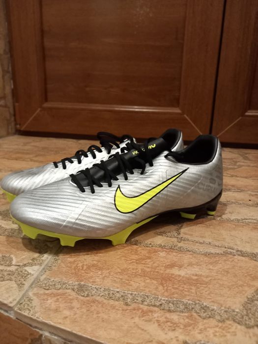 Vand crampoane NIKE Mercurial Zoom Vapor