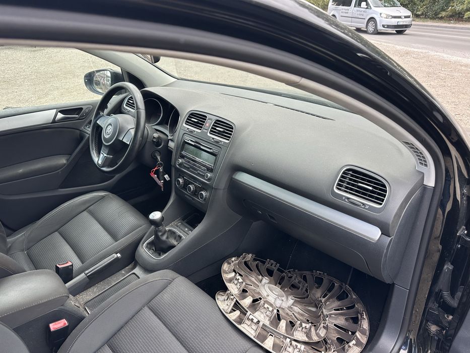 VW Golf 6 - 1.2tsi  НА ЧАСТИ! CBZB код на мотора!