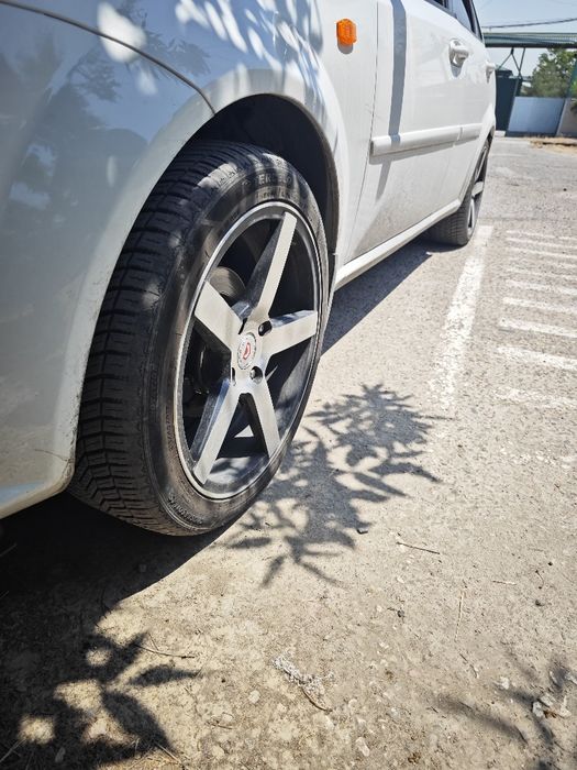 Obmen Saka diska balon R17 215/45/17