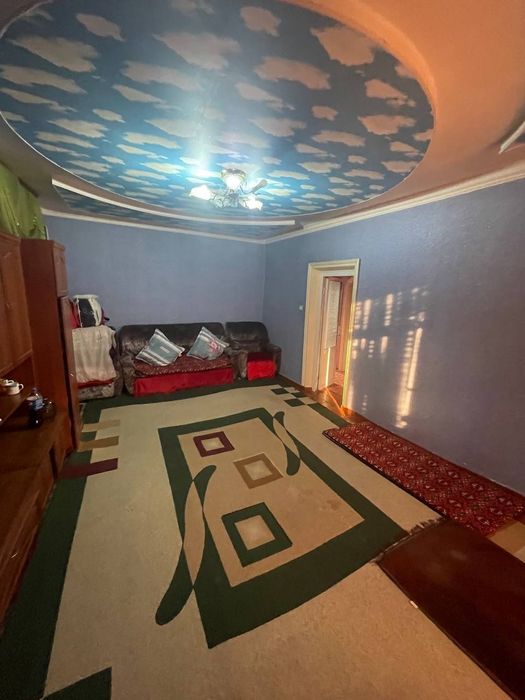 uy sotiladi yog bozorida manzil NBU bank arqasi soy buyida yulga yaqin