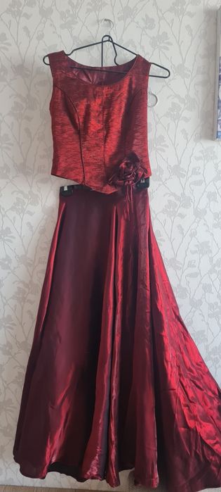 Продам платья новые и б/у