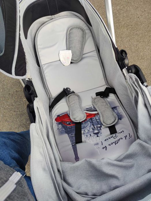 Cărucior bebeluș(landou+parte sport+scoica auto)