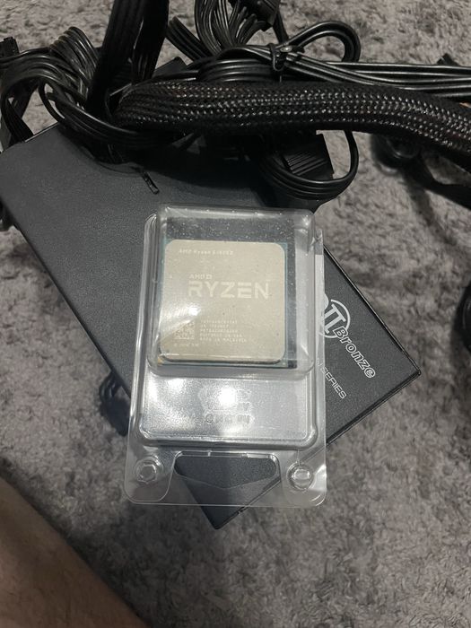 Sursa Seasonic 500w + procesor R5 1600x