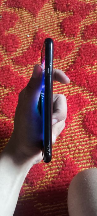 Iphone SE 128 ГБ
