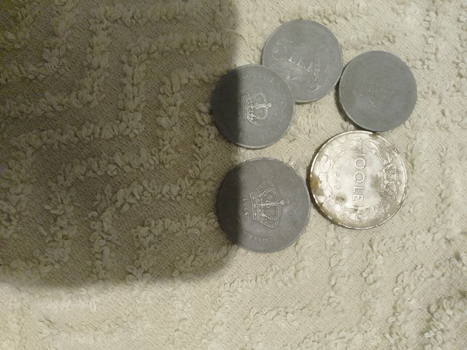 Monede vechi de vânzare