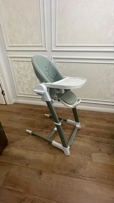 Продам стульчик и колбель marribel 2в1