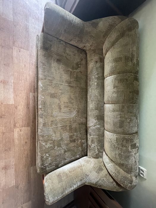 Диван . Прибалтика.