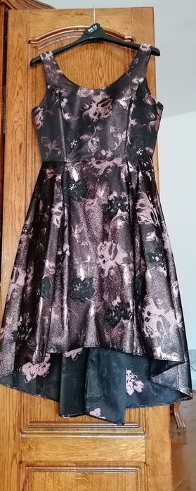 Rochie deosebita Dorothy Perkins Luxe