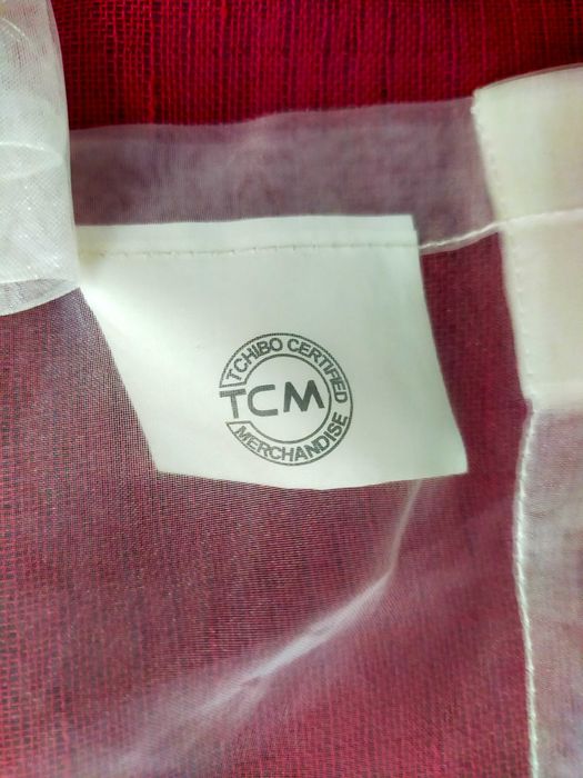 Draperie cu perdea și margine bățoasă de draperie