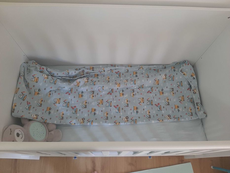 Бяла кошара с матраче Кокос