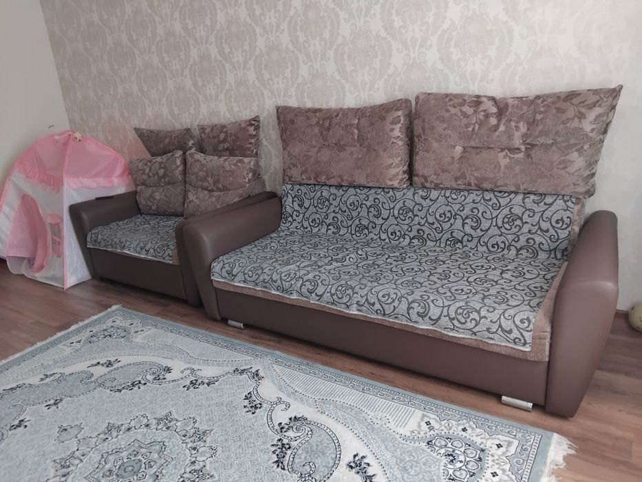 Продам мягкий уголок в отличном состоянии