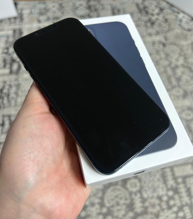 Айфон 13 . В хорошем состянии