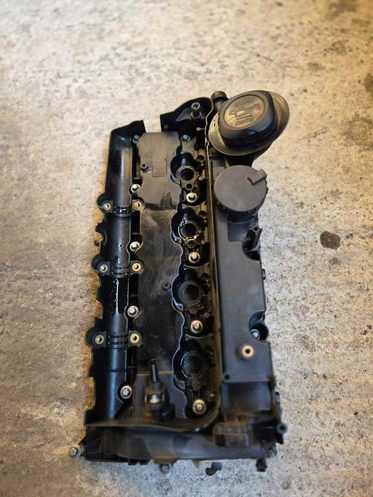 Капак клапани BMW E90/E91/E61/E87 N47 2.0d