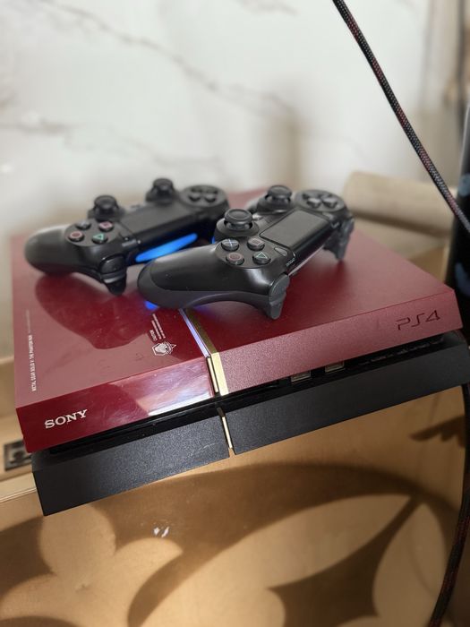 PlayStation 4, лимитированная коллекция