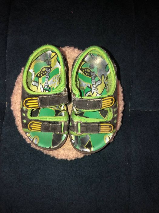 Детская  летняя обувь