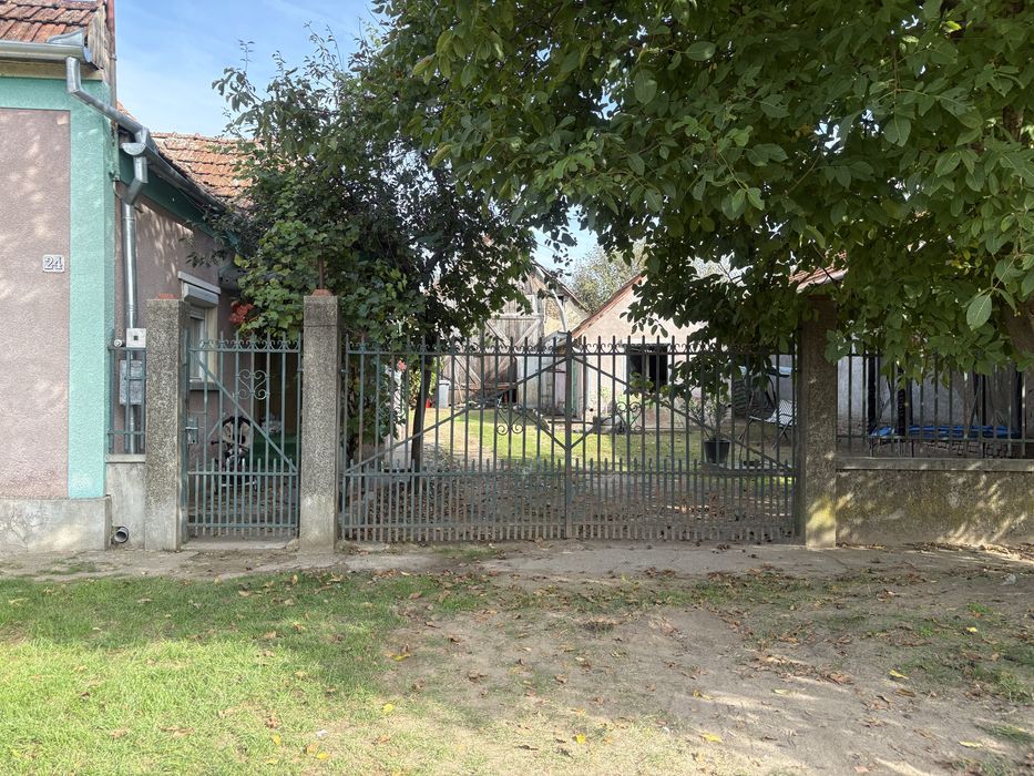 De vanzare case si terenuri la Urziceni Padure