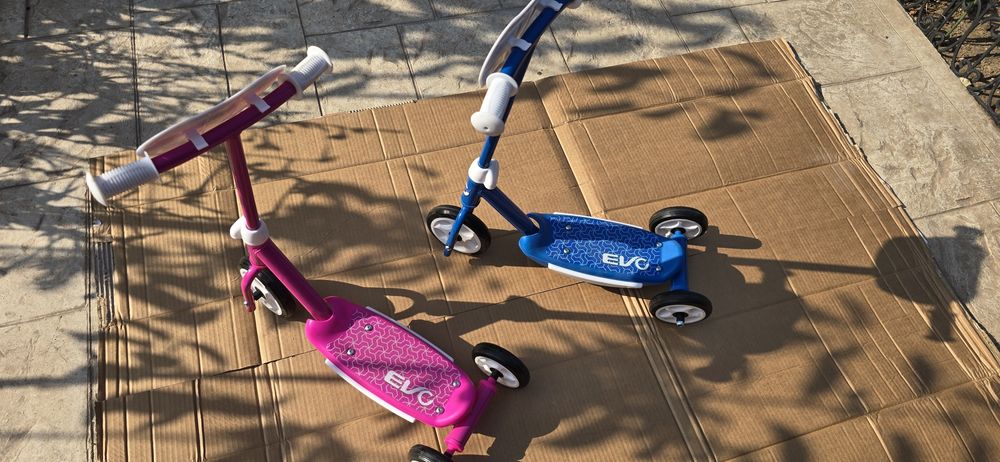 Tricicleta albastra copii copil