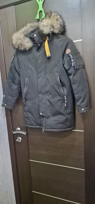 Продам куртку для мальчика