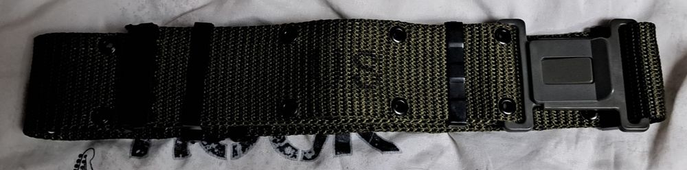 Vand surplus militar