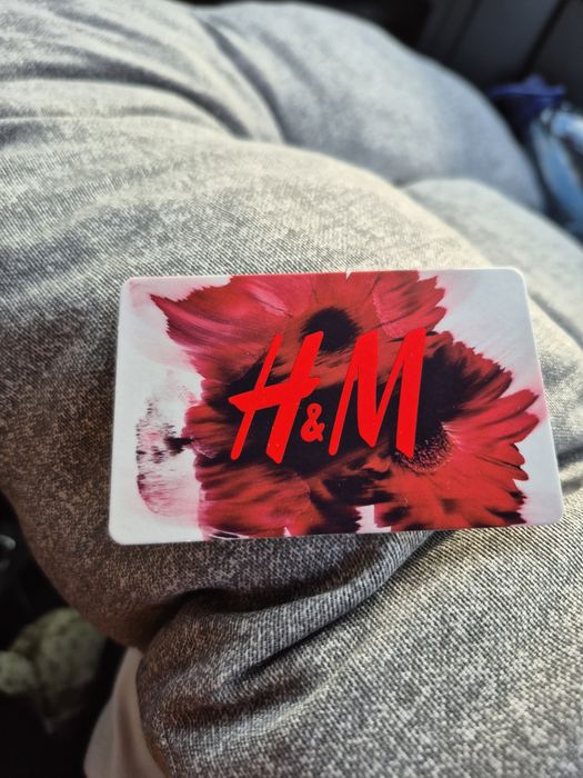 Card cadou H&M 300 ron