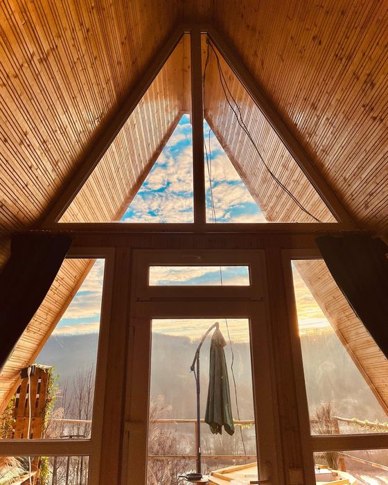 Realizam Case, Cabane stil A-Frame,
