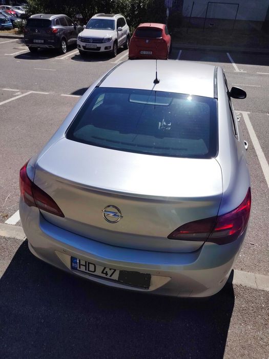 OPEL Astra 2013 — imagine 4