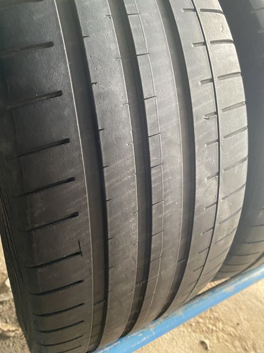 235/35/19 пара бу