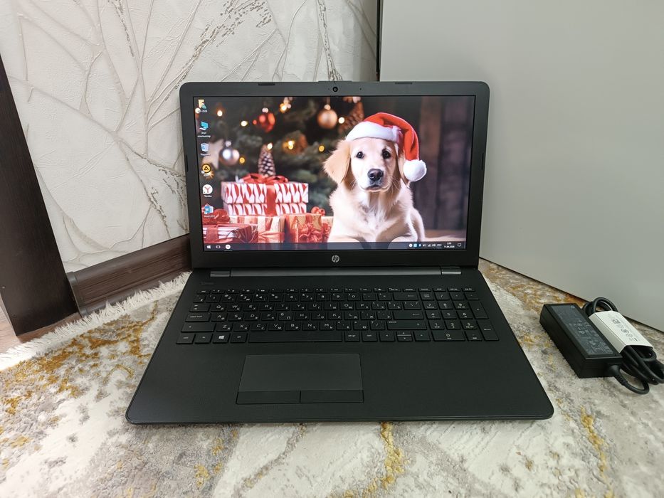 Ноутбук HP Laptop 15 Windows 10.