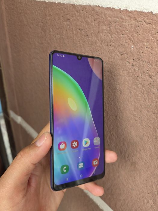 Продам телефон Samsung A31