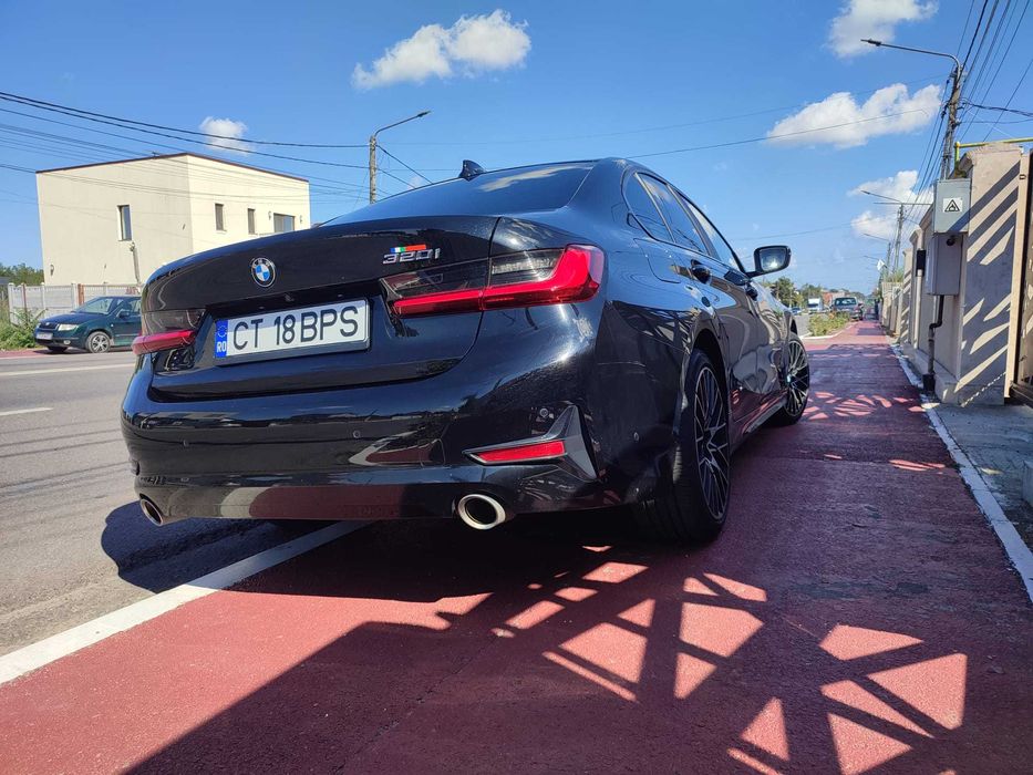 BMW Seria 3 2022 — imagine 5