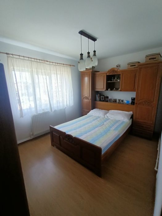 Vand apartament 3 camere negociabil
