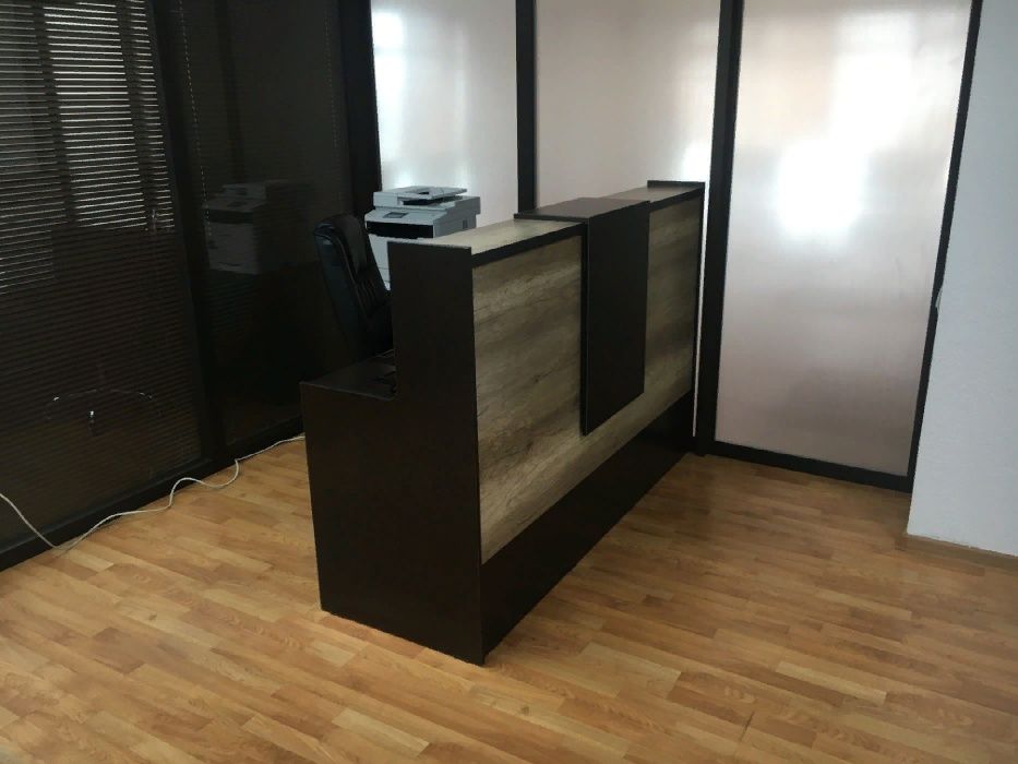 Ресепшн стойка для посетителей 2100