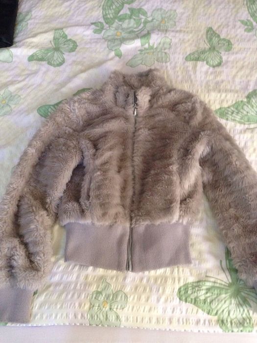 Продам меховую  куртку