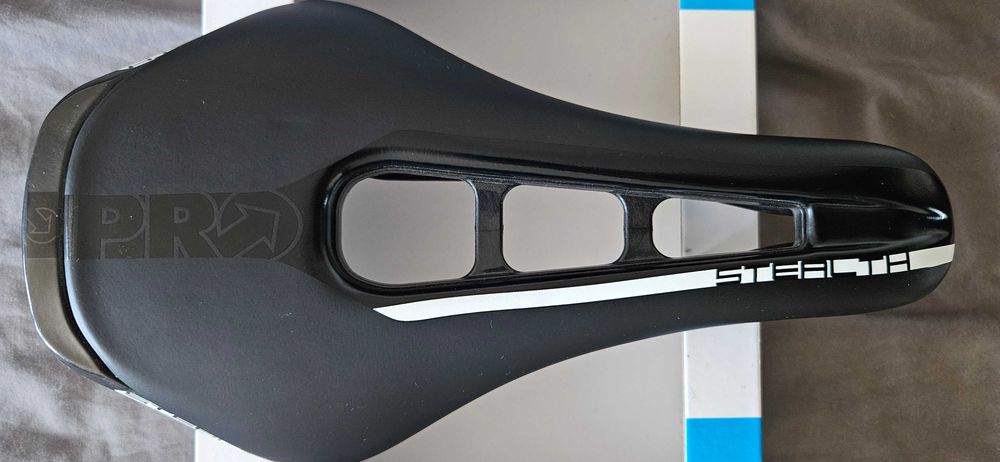 Sa bicicleta PRO Stealth - ca noua / in cutie